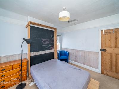 Picture 25